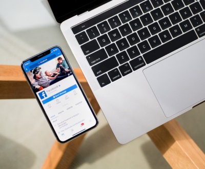 Photo by Timothy Hales Bennett iPhone X beside MacBook