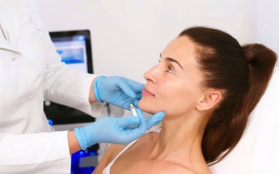 Close-up.,Before,The,Procedure,For,Facial,Contouring,Or,Plastic,Surgery, Practitioner Aftercare