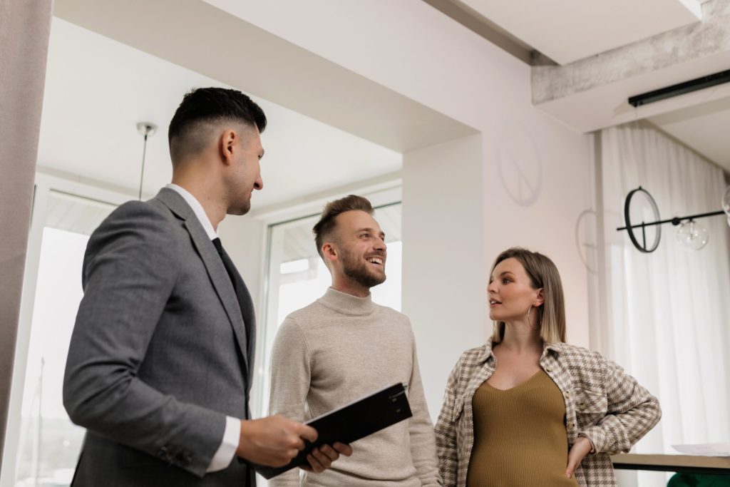 Buyer's Agent: Aspects to consider before investing in Buyer's Agent! 9 best buyers agent australia
