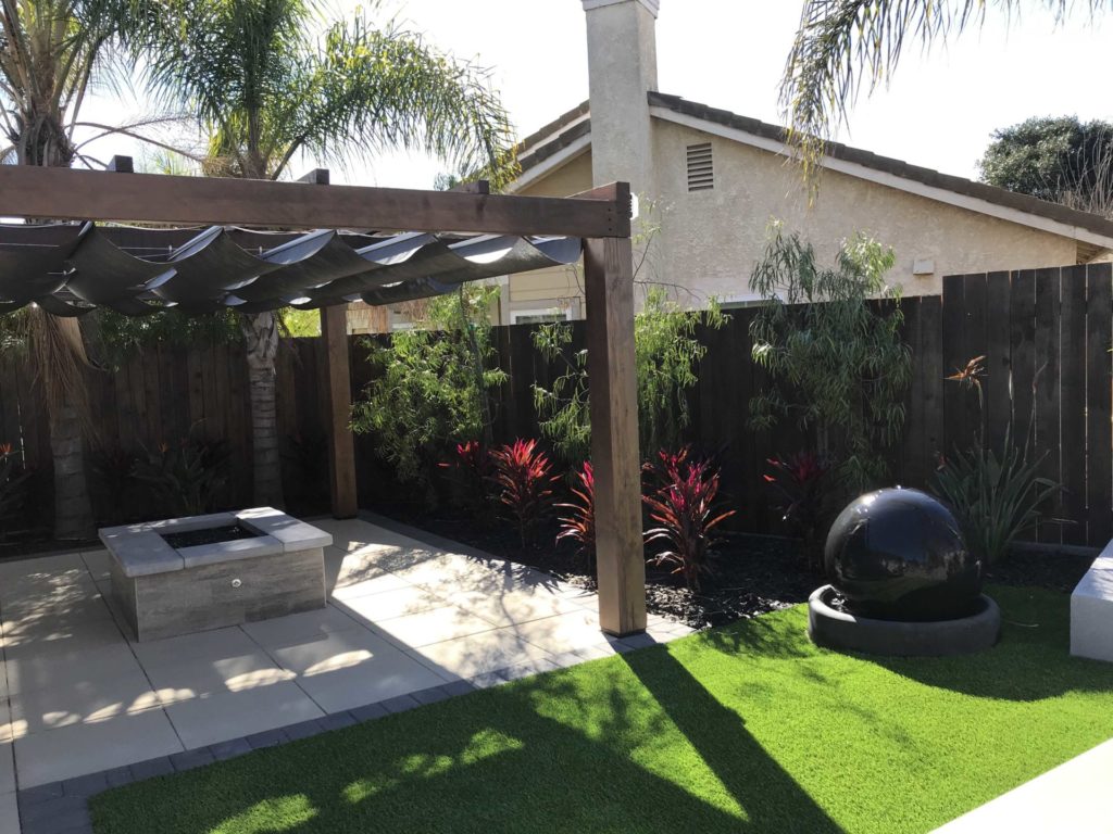 Cat-in-a-Hammock-backyard transformation Cat-in-a-Hammock-backyard transformation