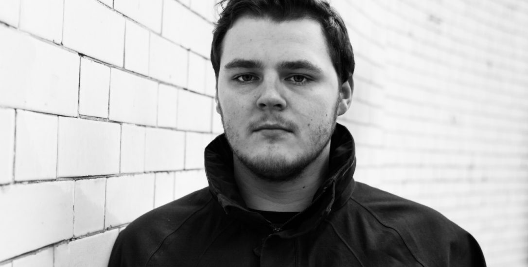 lee walker, huxley