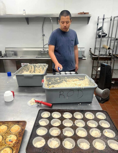 baking_cupcakes_in_kitchen
