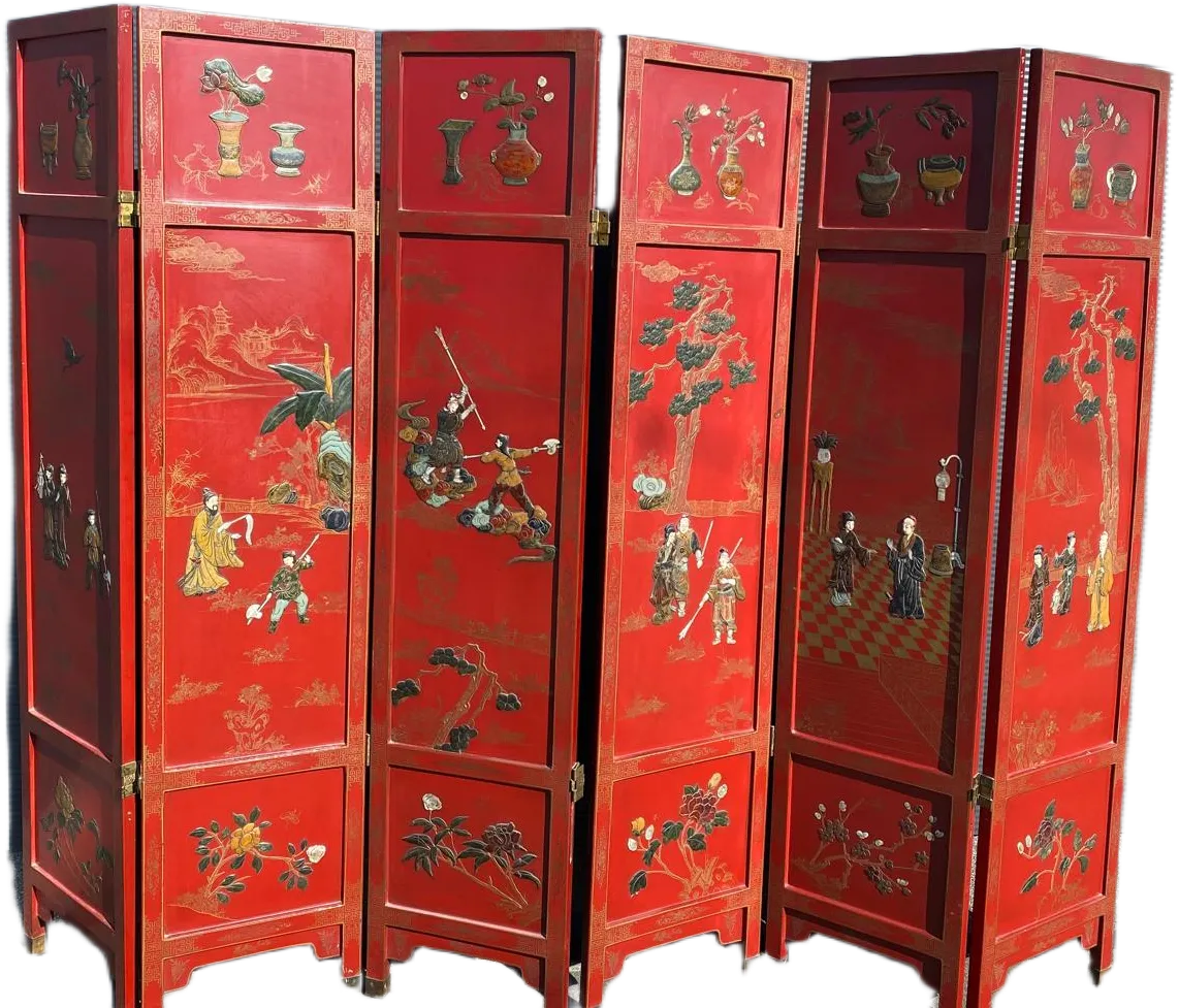 Paravent chinois rouge laqué décoré de scènes traditionnelles