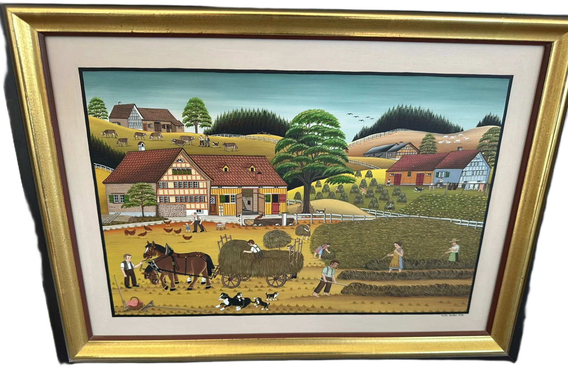 Scène rurale avec ferme et récolte de foin