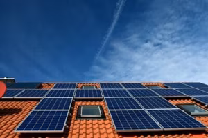 Optimal Solar Panel Tilt & Orientation for Maximum Efficiency 2 Optimal Solar Panel Tilt & Orientation for Maximum Efficiency