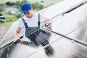 The Solar Switch: Making a Smooth Transition to Clean Energy 3