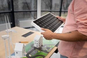 Investing in Solar: A Smart Choice for Sustainable Returns 5