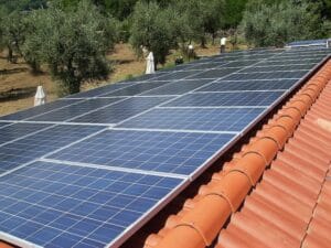 From Sun to Socket: How Solar Energy Powers Your Home 2