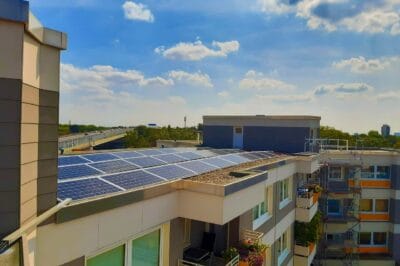 Solar for Businesses: Cutting Costs and Carbon Footprints 17 Solar for Businesses: Cutting Costs and Carbon Footprints