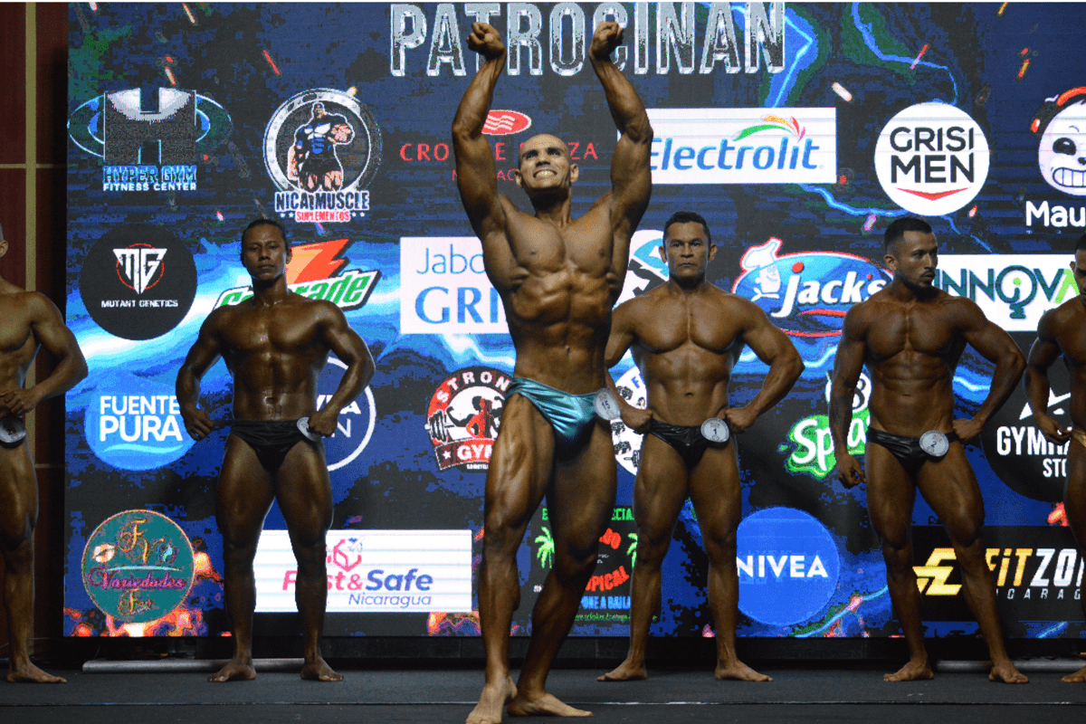 Campeonato de Novatos Fisicoculturismo