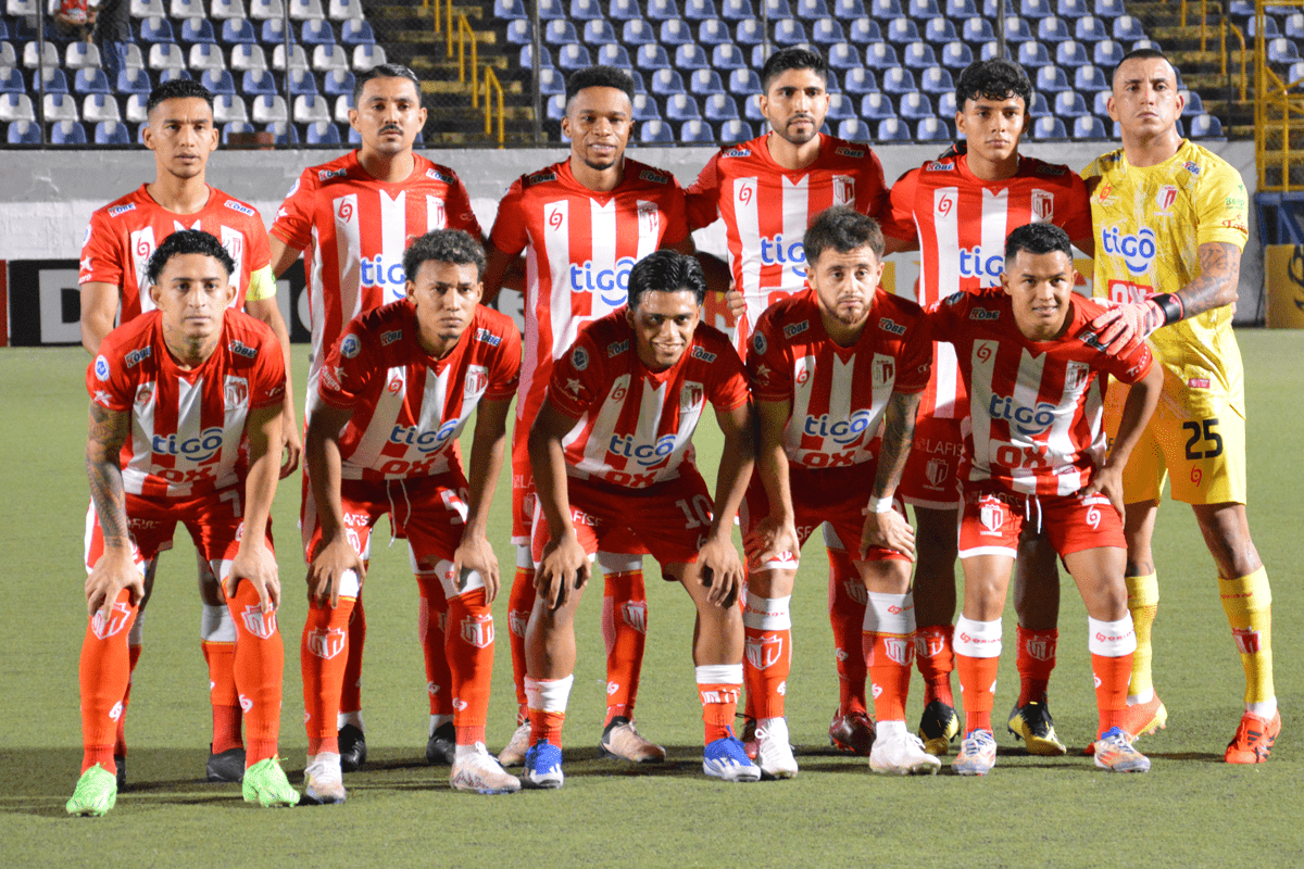 Futbol-Liga-primera-Real-Esteli-jj-8092