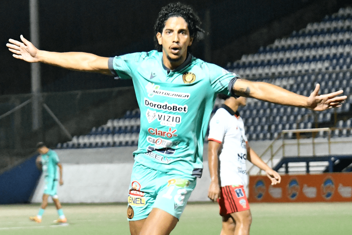 Caciques-Ganan-2×0-al-Walteher-Ferrety-jj–5662
