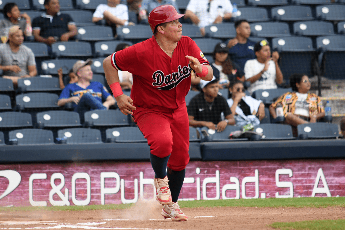 Dantos-VS-Tigres-de-Chinandega3web