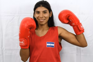 Leyser Palacios monarca amateur debutará como profesional