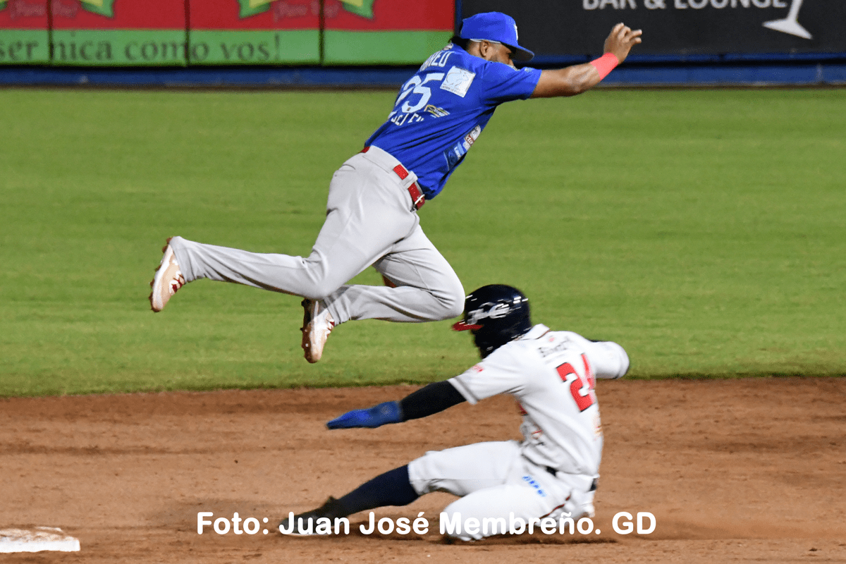 Beisbol-profesional-2025-20206–Boer-Vs-Tigres-de-Chinandega–jj-6900 (1)