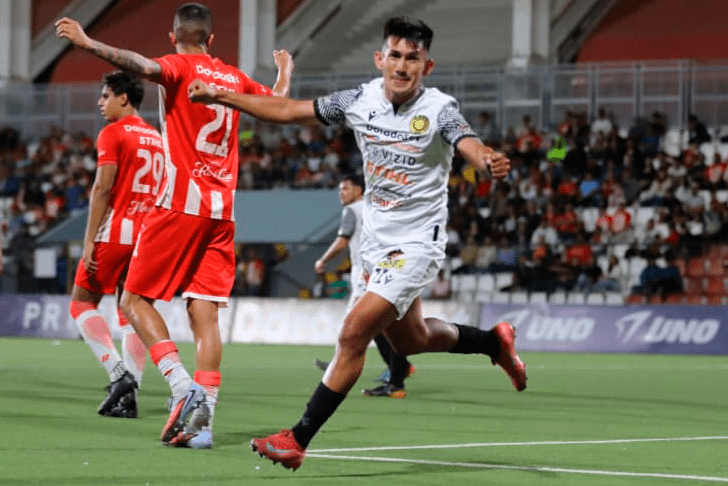 Cacique-vs-Real-esteli-1×1-Primer-Tiempo-5