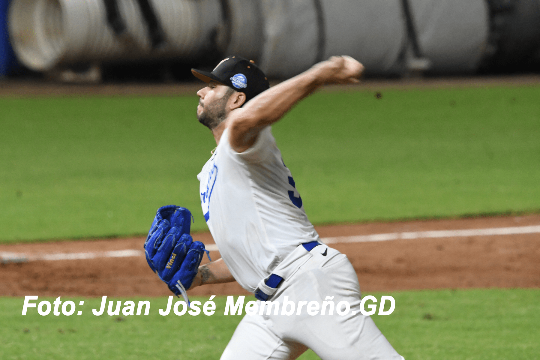 Seleccion-nacion-de-Beisbol-Clasico-Carlos-Teller–jj-6056
