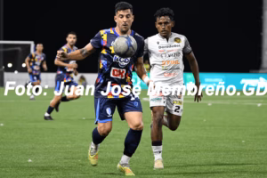 Clasico-del-futbol-Cacique-Diriangen-Gana-1×0-a-Real-Esteli-jj-8783