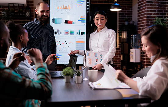 he Ultimate Guide to Hiring the Best Digital Marketing Agency