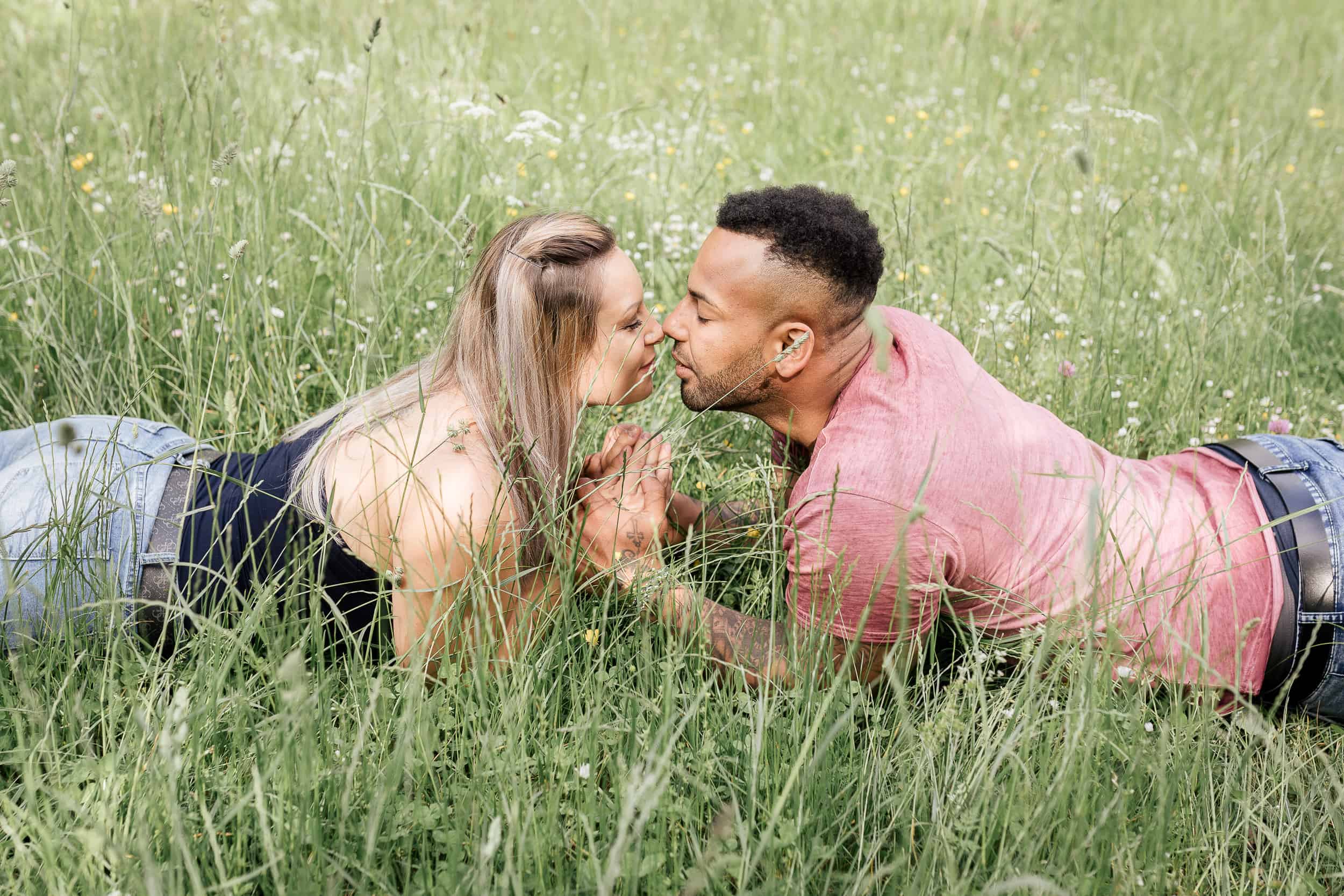 paerchen fotoshooting hochzeitsfotograf stuttgart 15