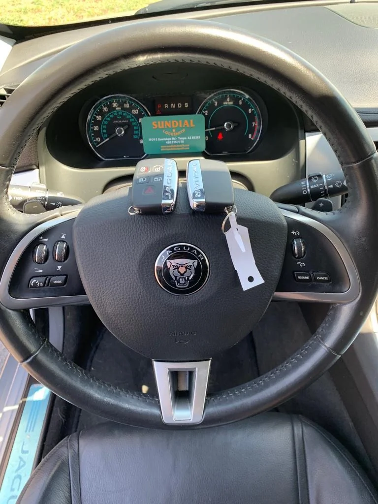 How Locksmiths Cut a New Car Key Using Just Your VIN locksmith near me 0488