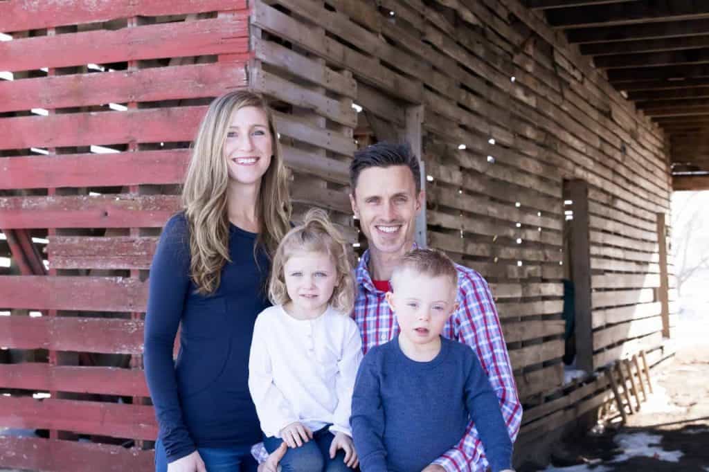 Chiropractic care for families at Cannon Pointe. Friendly family chiropractic team providing natural pain relief and wellness.