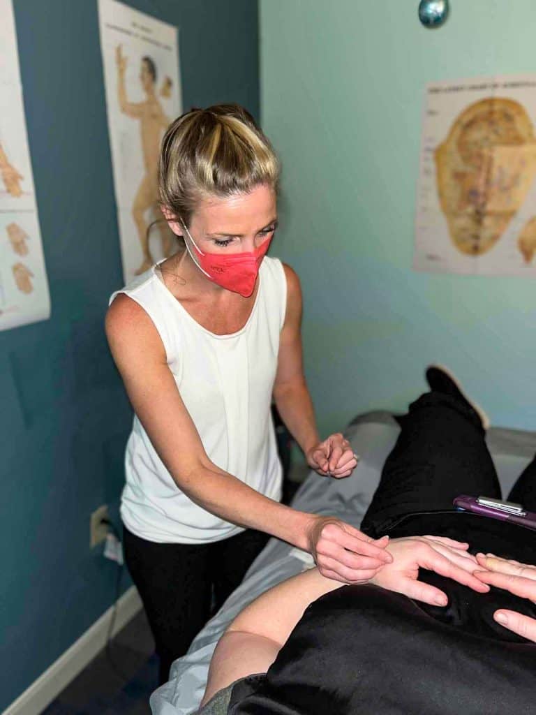 Chiropractic Adjustment | Pain Relief. Experienced chiropractor performing spinal therapy at Cannon Pointe Chiropractic clinic.