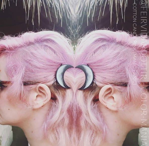 Merci @feirvidardottir :) Coloration Cheveux Rose Cotton Candy Pink UV - Manic Panic | Color-Mania