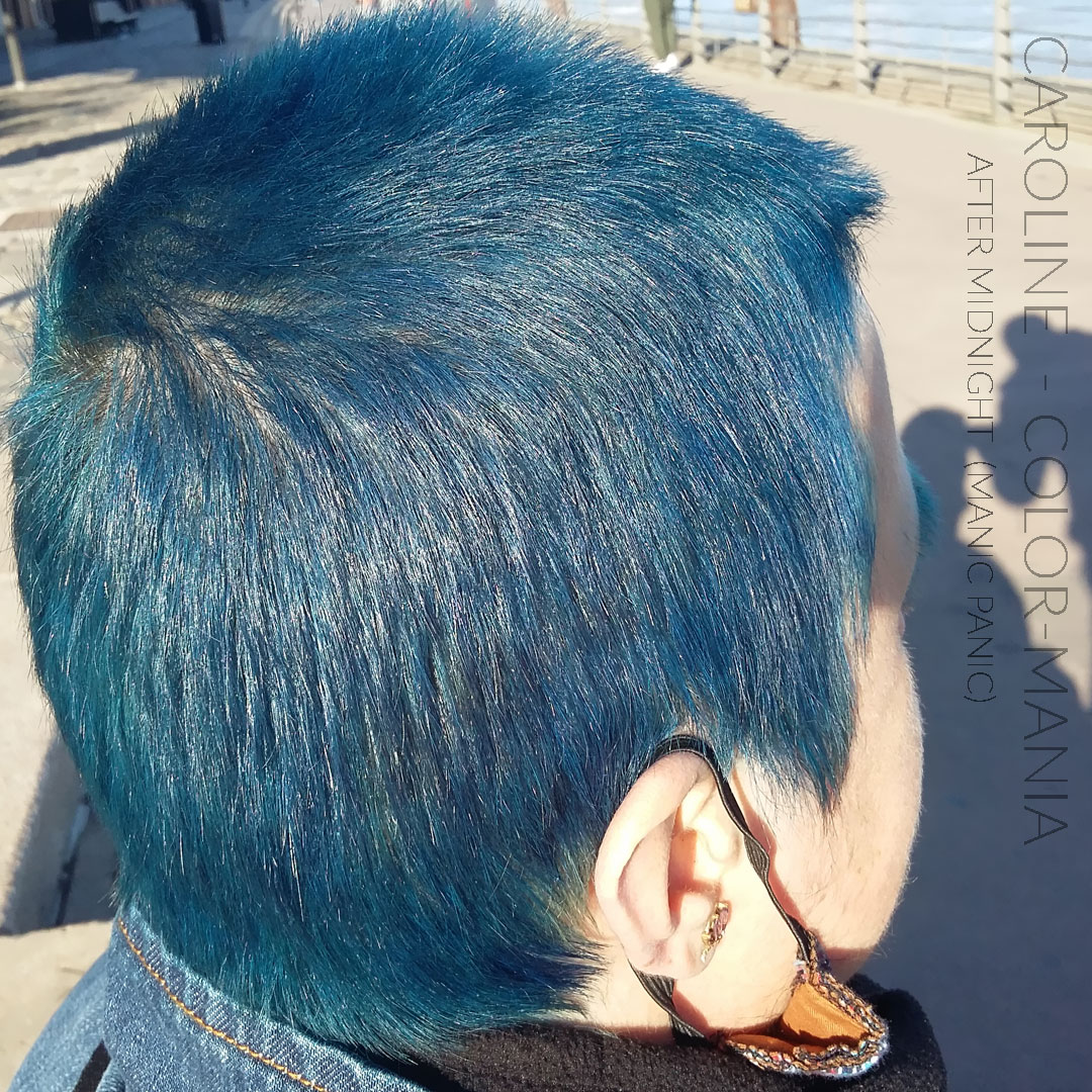 Merci Caroline :) Coloration Cheveux Bleu After Midnight - Manic Panic | Color-Mania