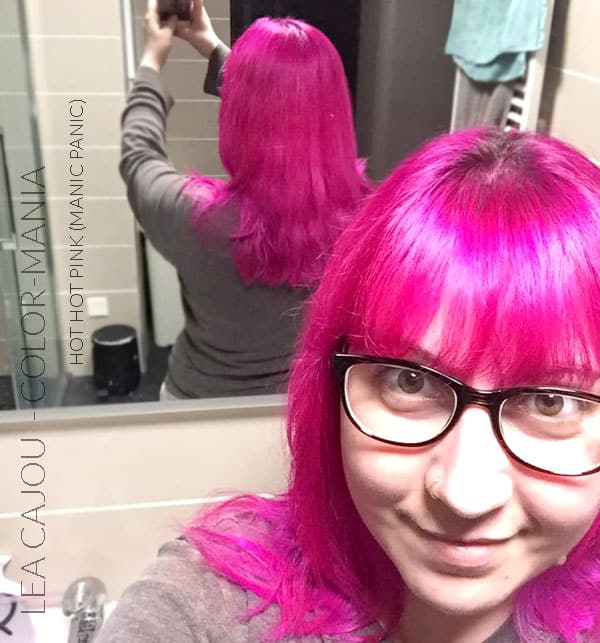 Merci Léa Cajou :) Coloration Cheveux Rose Hot Hot Pink UV - Manic Panic | Color-Mania