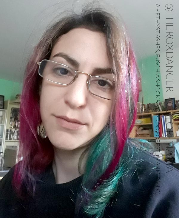 Merci @theroxdancer :) Coloration Cheveux Vert Voodoo Forest - Manic Panic | Color-Mania