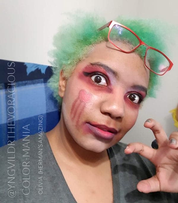 Merci @yngvildrthevoracious :) Coloration Cheveux Vert Olivia Green UV - Herman's Amazing | Color-Mania