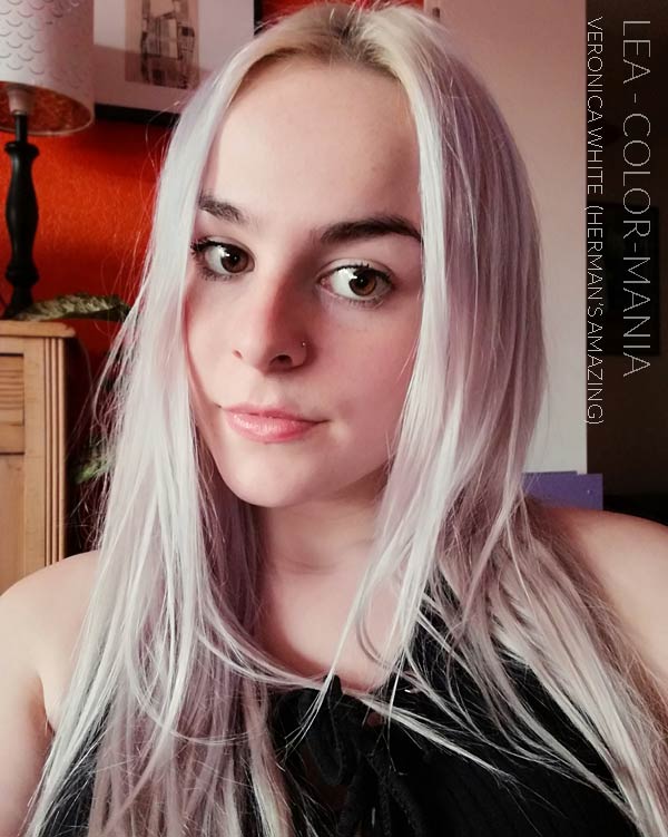 Merci Léa :) Coloration Cheveux Blanc Veronica White - Herman's Amazing | Color-Mania