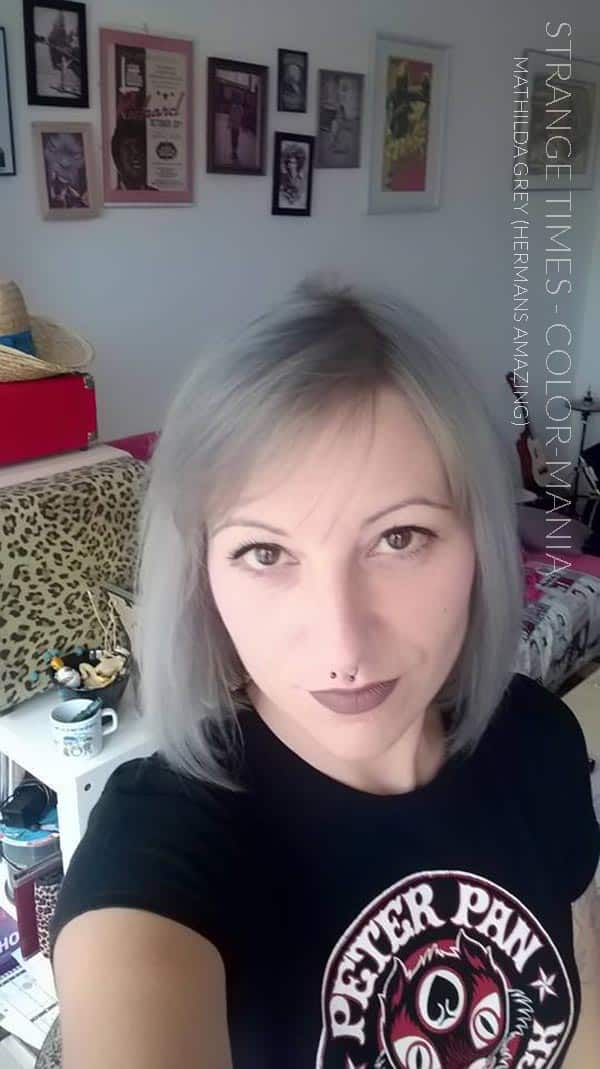 Merci Strange Times :) Coloration Cheveux Gris Granny Mathilda Grey - Herman's Amazing | Color-Mania