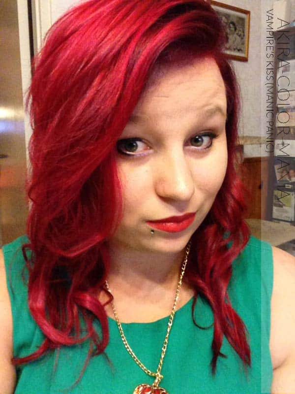 Merci Akira :) Coloration Cheveux Vampire's Kiss - Manic Panic