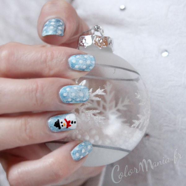 nail-art-noel-bonhomme-neige-pois-bleu-blanc-color-mania
