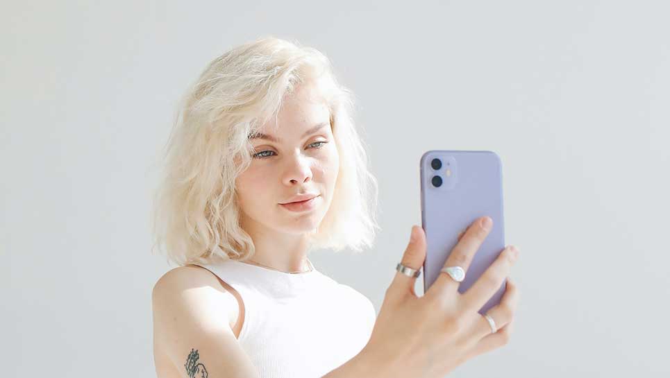 cheveux blonds polaire