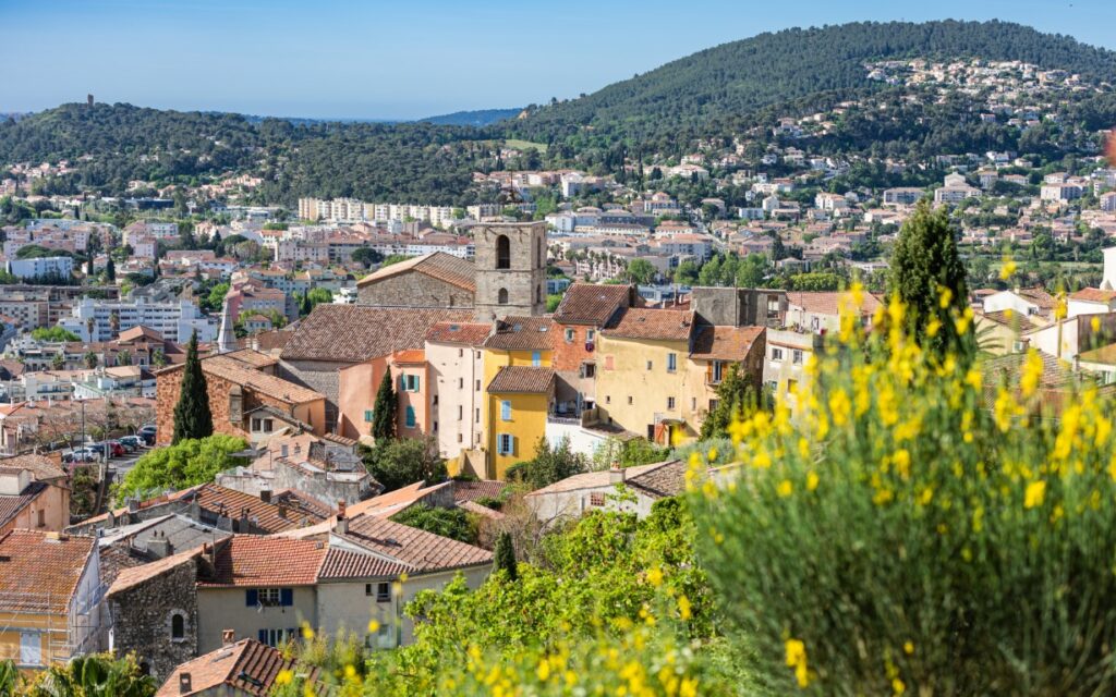 Hyères grande ville