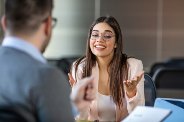 Acheteurs vs Vendeurs : à qui profitera ce Printemps 2025, sous haute tension immobilière ? Acheteurs vs Vendeurs : à qui profitera ce Printemps 2025, sous haute tension immobilière ?