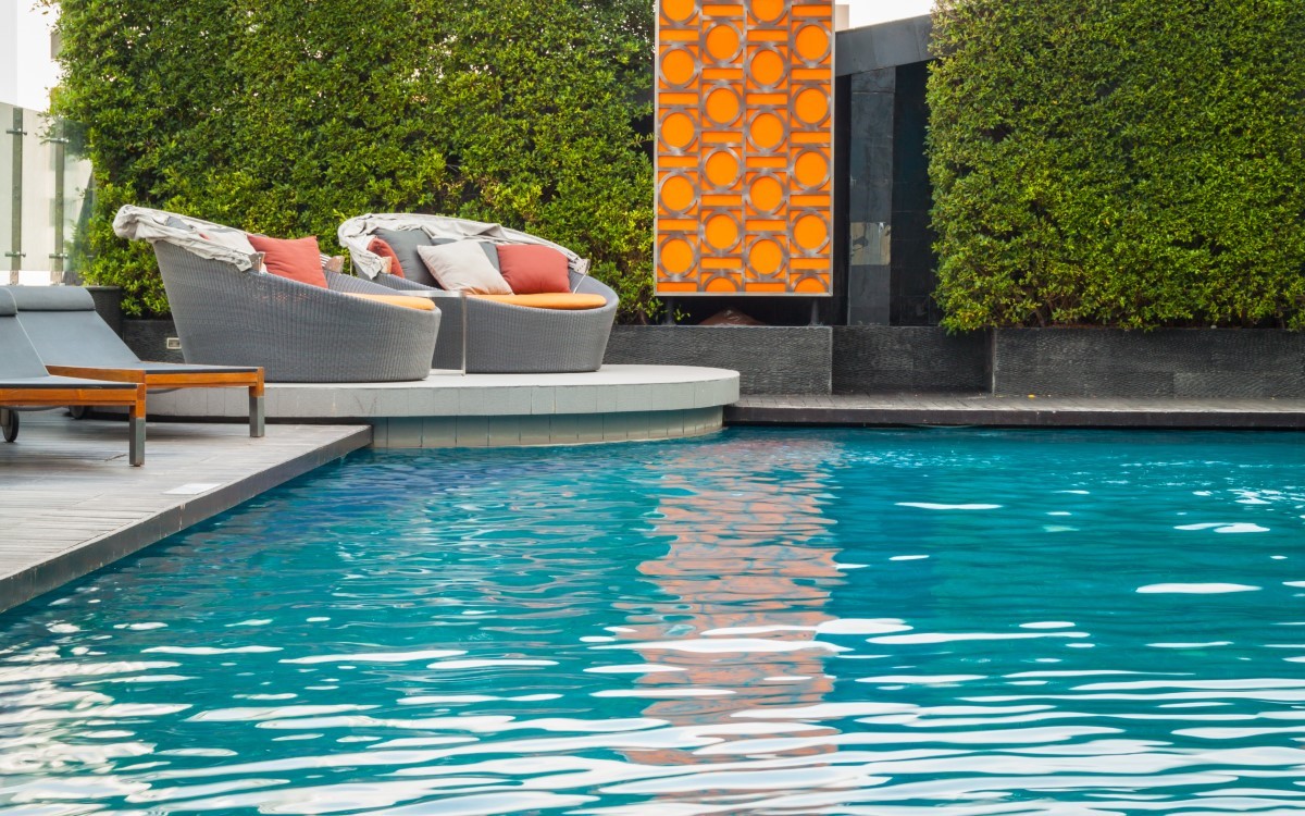 Immobilier : piscine ou pas piscine ? Ce que ce choix dit de vous en 2025