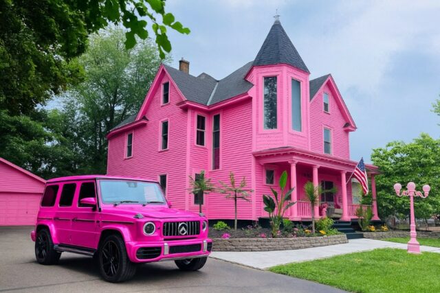 Barbie polemique aout 2025 vraie maison de barbie prix dreamhouse barbie film polémique Barbie polemique aout 2025 vraie maison de barbie prix dreamhouse barbie film polémique