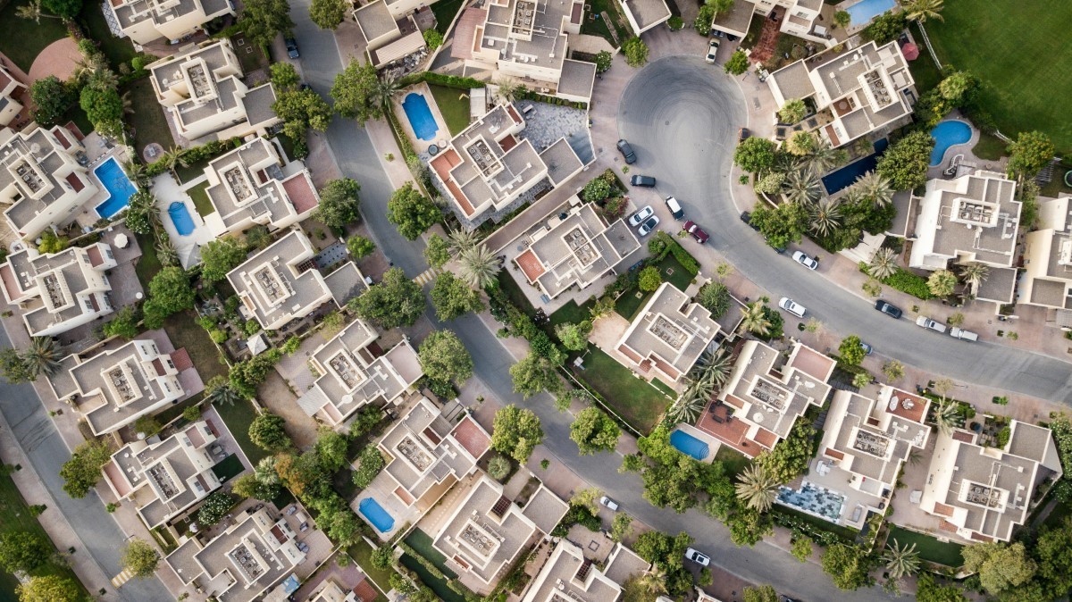 Dubaï 2026 : villas de luxe à prix cassé… et si c’était la décote du siècle ? Les signaux qui interpellent