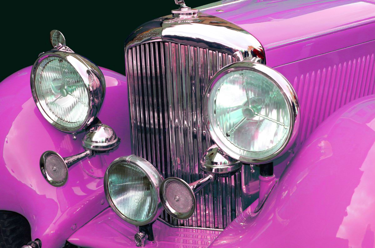 Garage fermé, assurances à jour… et pourtant, il perd sa voiture ancienne de collection sans être indemnisé