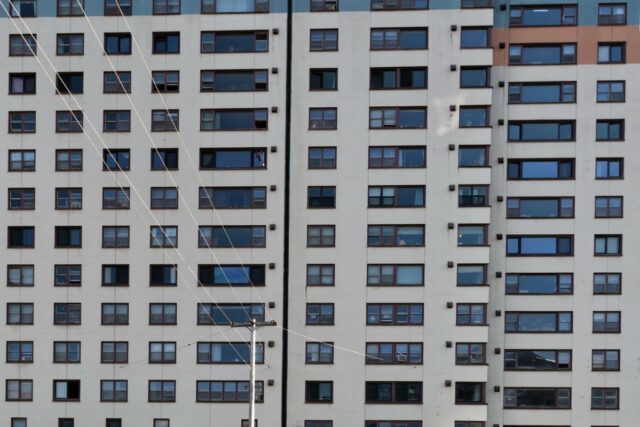 Whittier, Alaska : un village entier vit dans une tour. Whittier, Alaska : un village entier vit dans une tour.