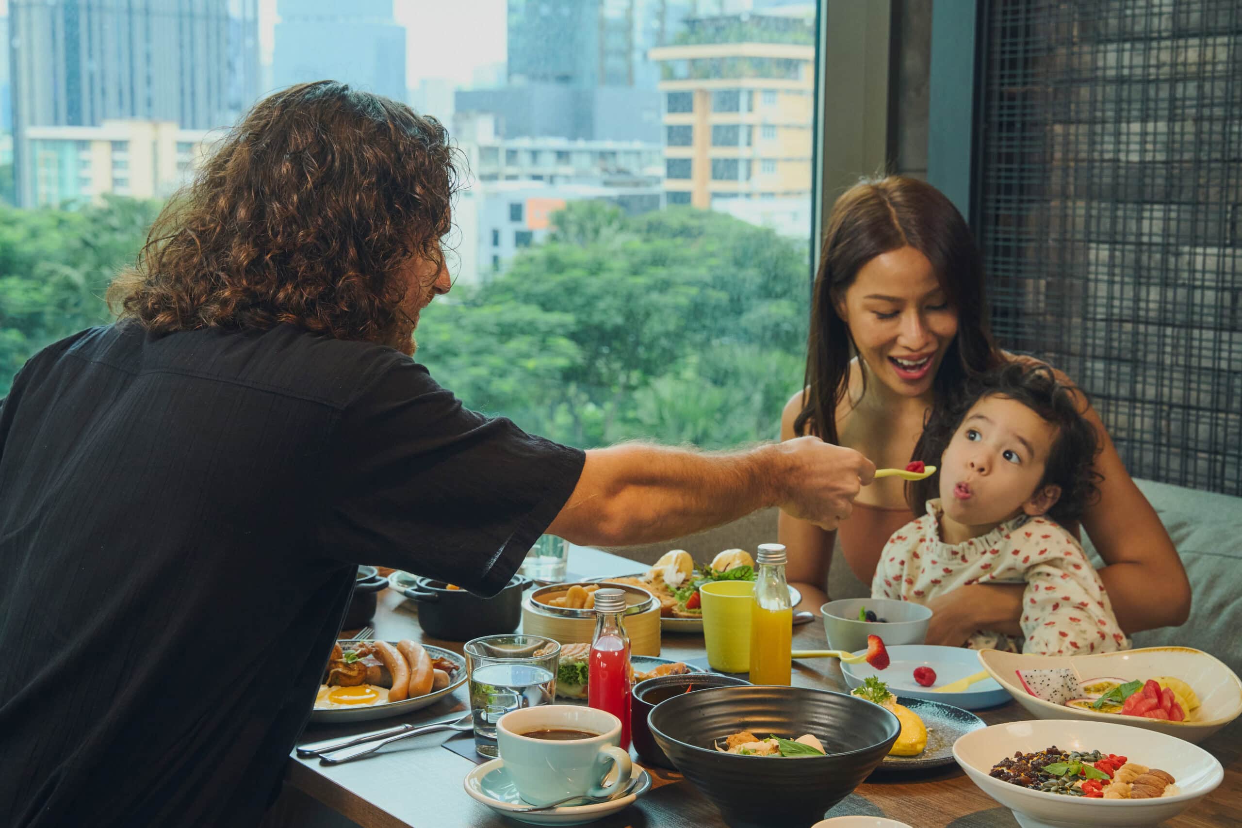 Family-Centred Dining Experiences