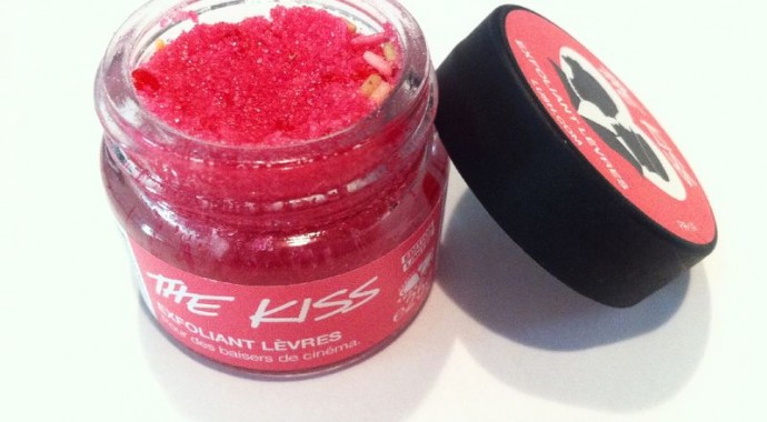 gommage levre lush 3bb