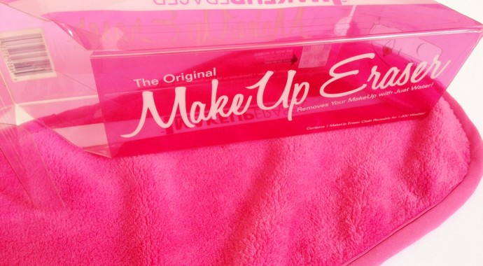 Makeup eraser serviette démaquillante