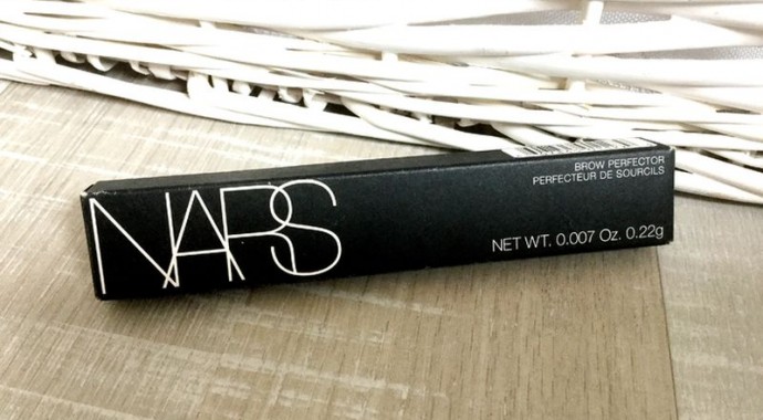 crayon sourcils nars