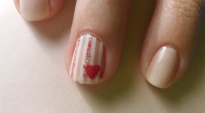 nail art coeur saint valentin