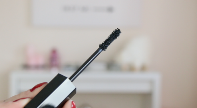 mascar velvet noir marc jacobs